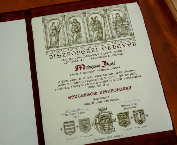 diszoklevél
