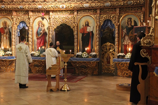 a templomban