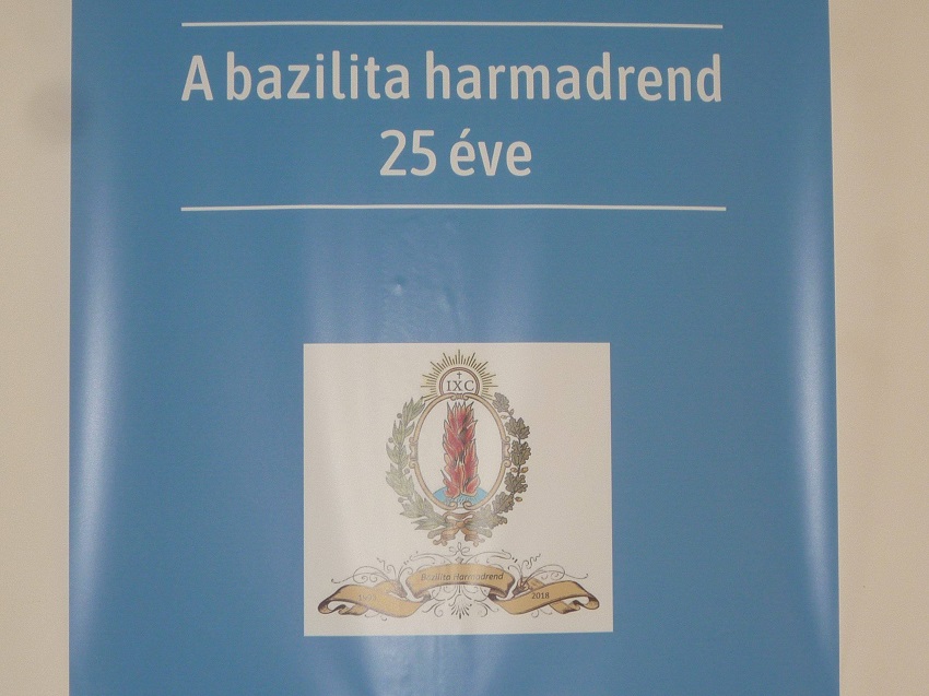 könyv a harmadrendről