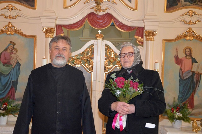 Ferenc atya és Annuska néni