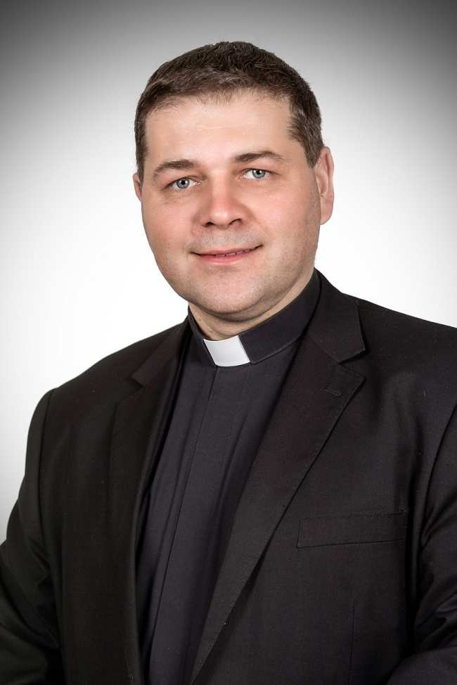 Dr. Tóth Tamás