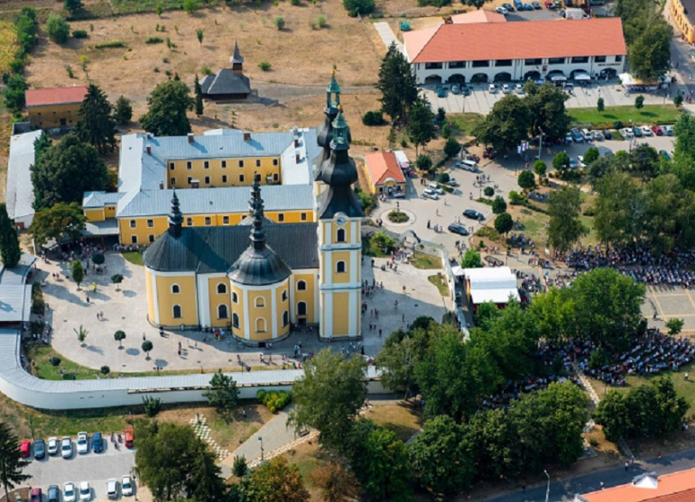 drónfelvétel a máriapócsi templomról