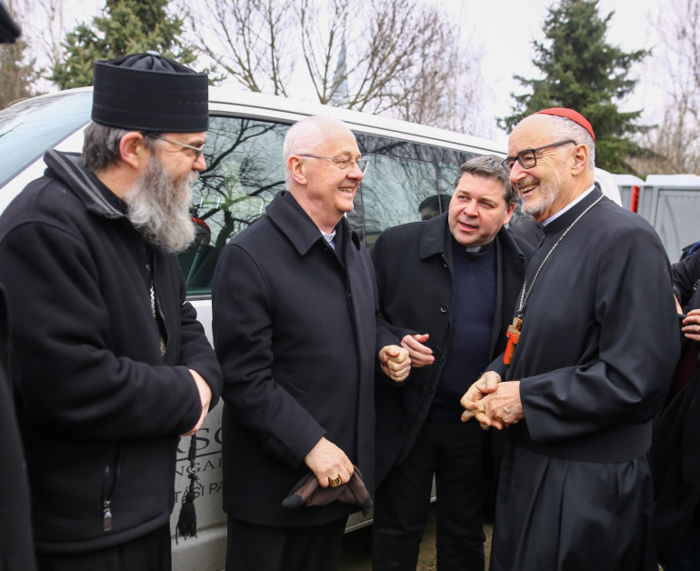 Czerny bíboros, Tóth Tamás, Ternyák érsek, Orosz Atanáz püspök