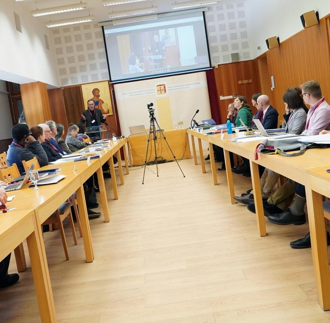 a konferencia