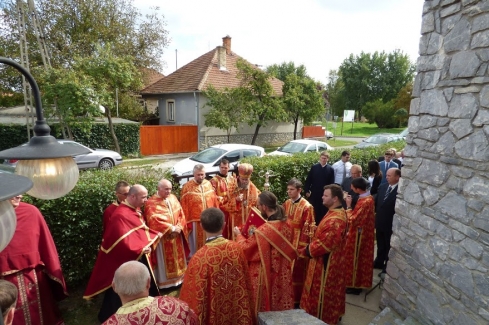 templomi körmenet