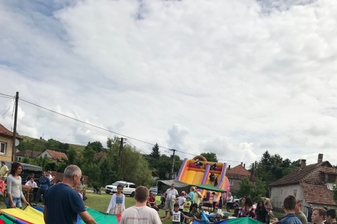 az összetartozás ernyője